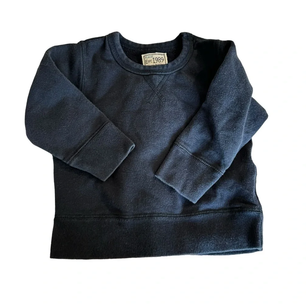 The Children's Place boys size 18-24 months blue sweatshirt